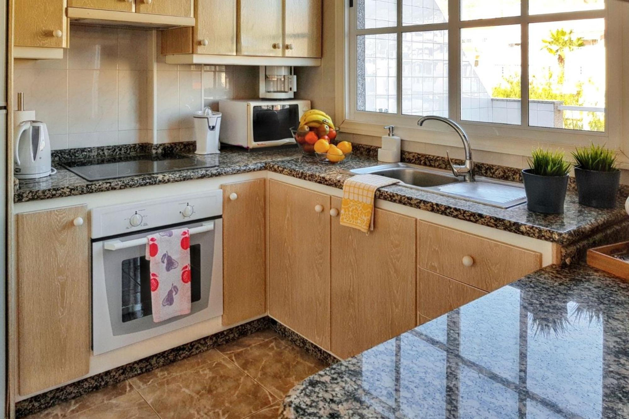 Bright Apartment In Puerto De Santiago 65 M² Terrace 外观 照片